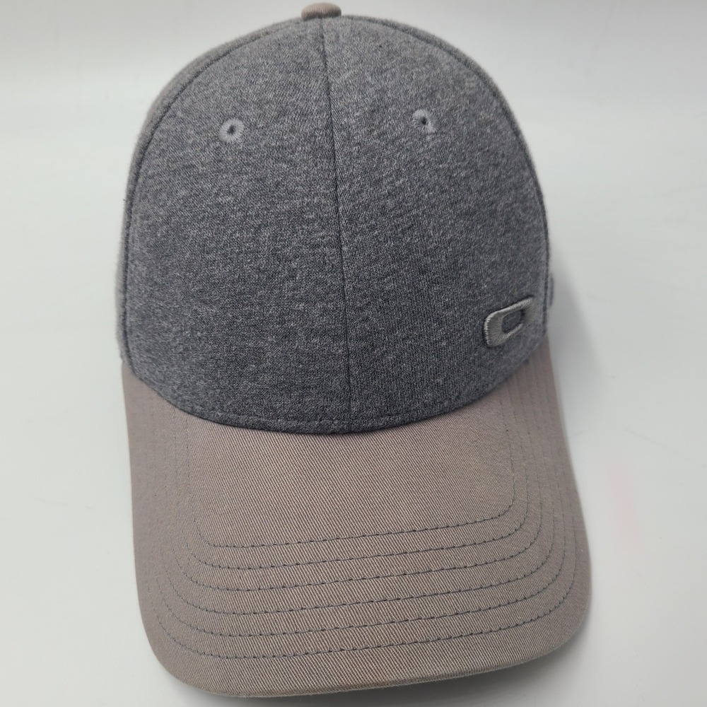 Oakley Hat Fitted S-M Gray‎ Wool Blend Flex Two Tone Outdoors Baseball Cap Men
